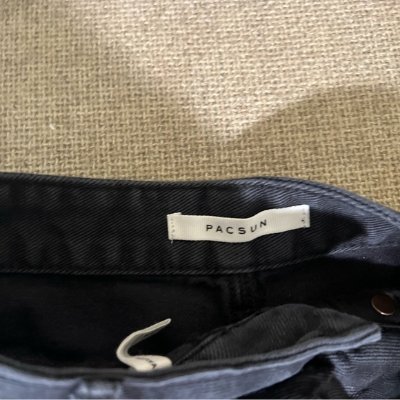 PacSun Demin Shorts - Picture 2 of 2